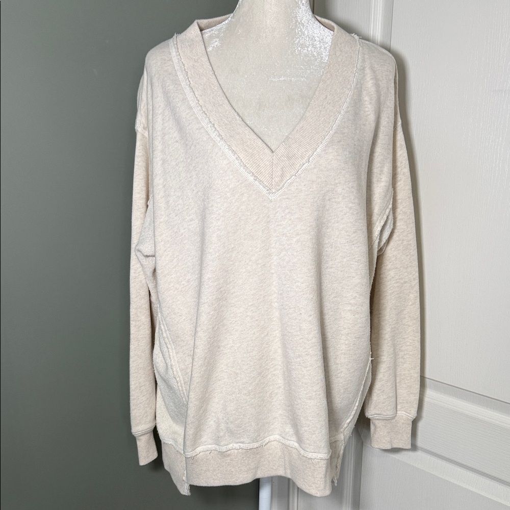 Aerie Cozy V-Neck Sweatshirt Cream Oversized Pullover Size XS